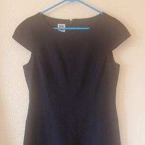 Anne Klein women's black cap sleeve dress size 8